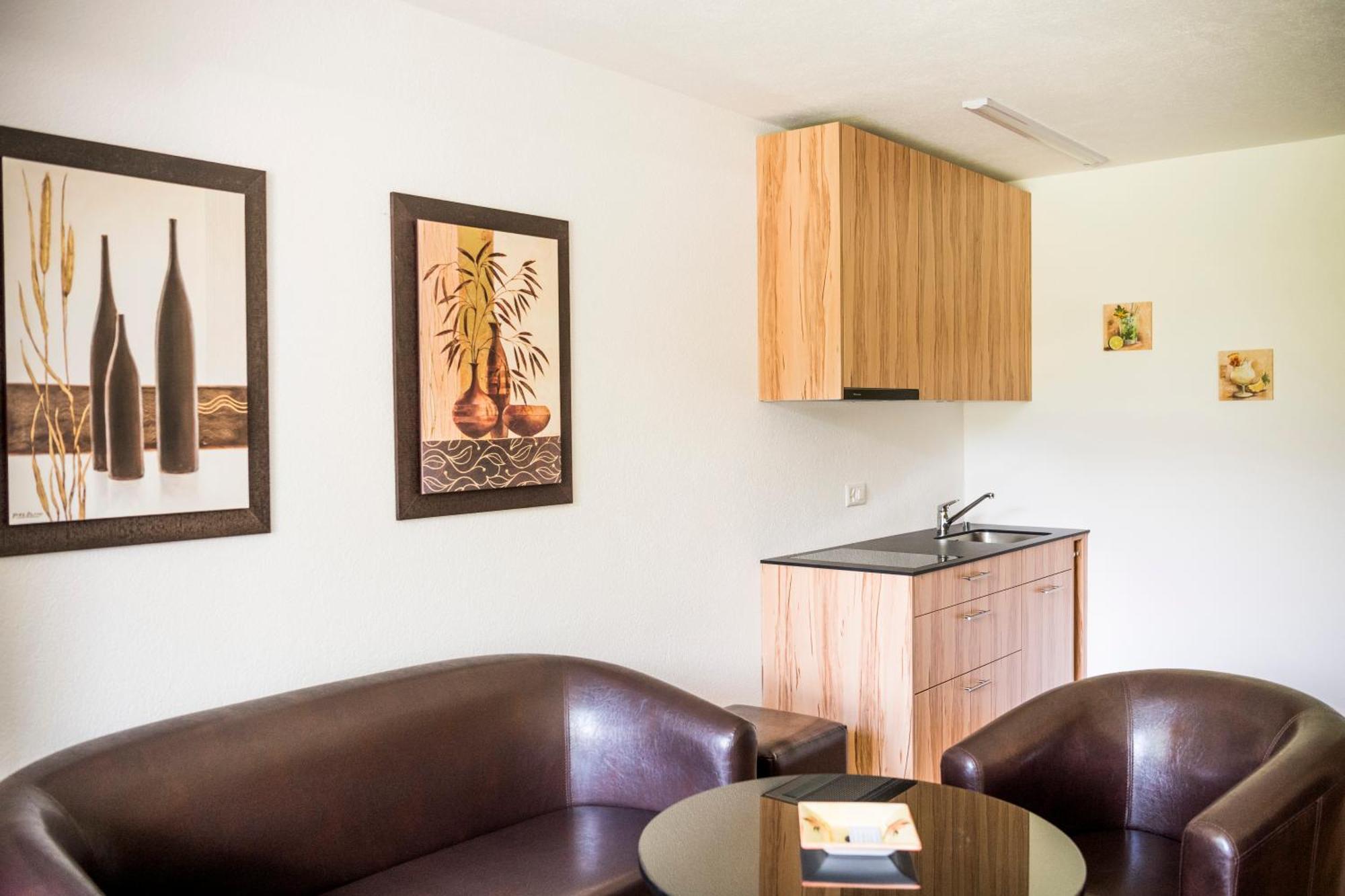 Hotel & Bildungszentrum Matt Schwarzenberg Екстериор снимка